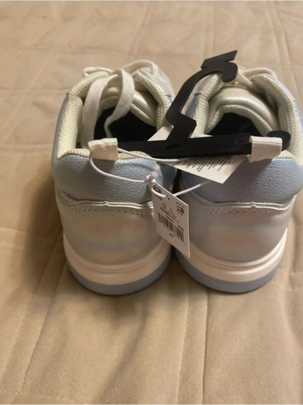Old Navy Girls' Iridescent Pearl White Lace-Up Sneakers
